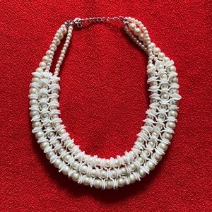 Pearl necklace 20 inches around
